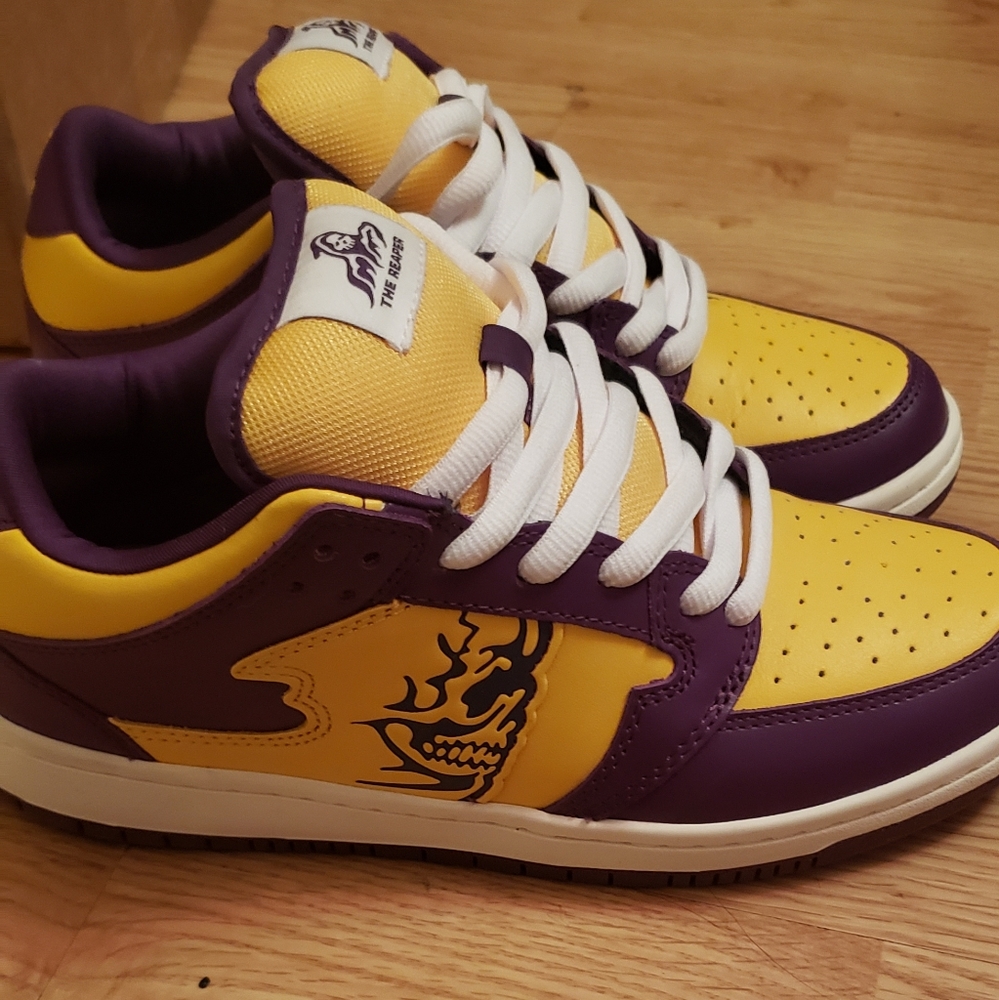 Warren Lotas Dunks "The Reaper"